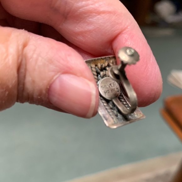 1930s solid silver screwback earrings from Mexico City - Picture 6 of 9